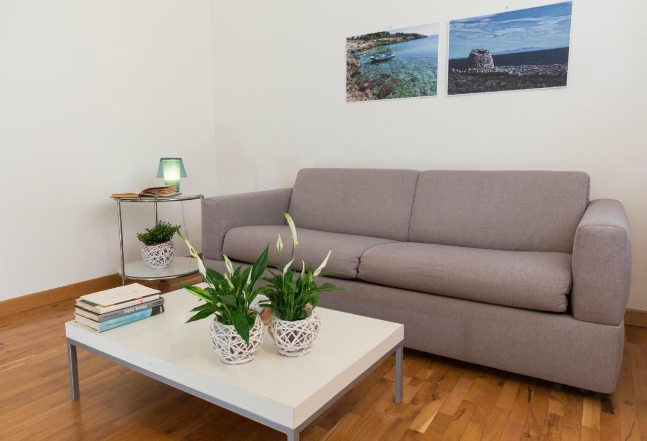 La Casa Di Abbi Appartement Lecce Buitenkant foto