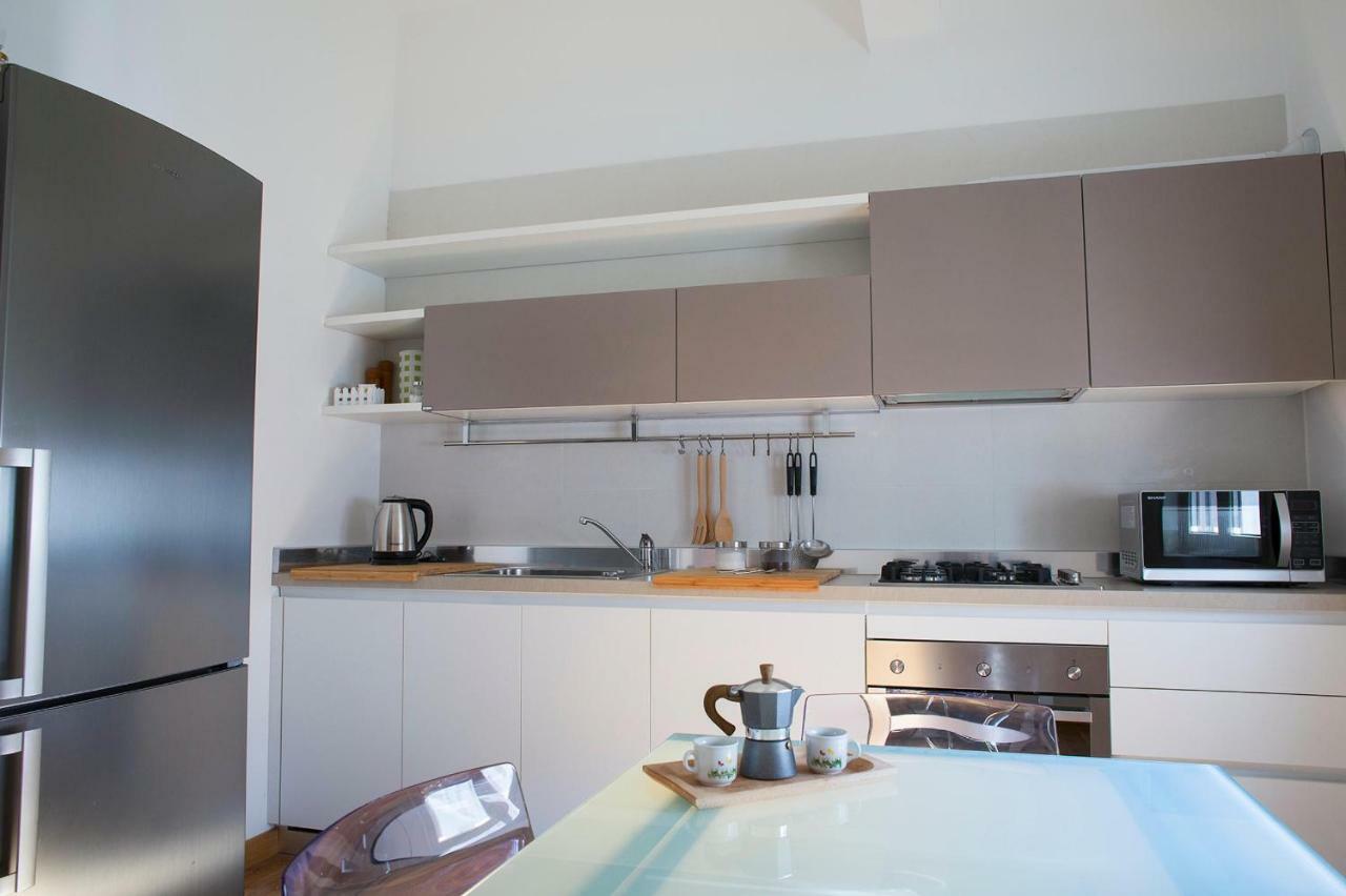La Casa Di Abbi Appartement Lecce Buitenkant foto